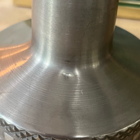 Vintage Aksel Holmsen AH Norway Pewter Industrial Metal Vase (H: 7-1/4" inches) - Picture 6 of 8